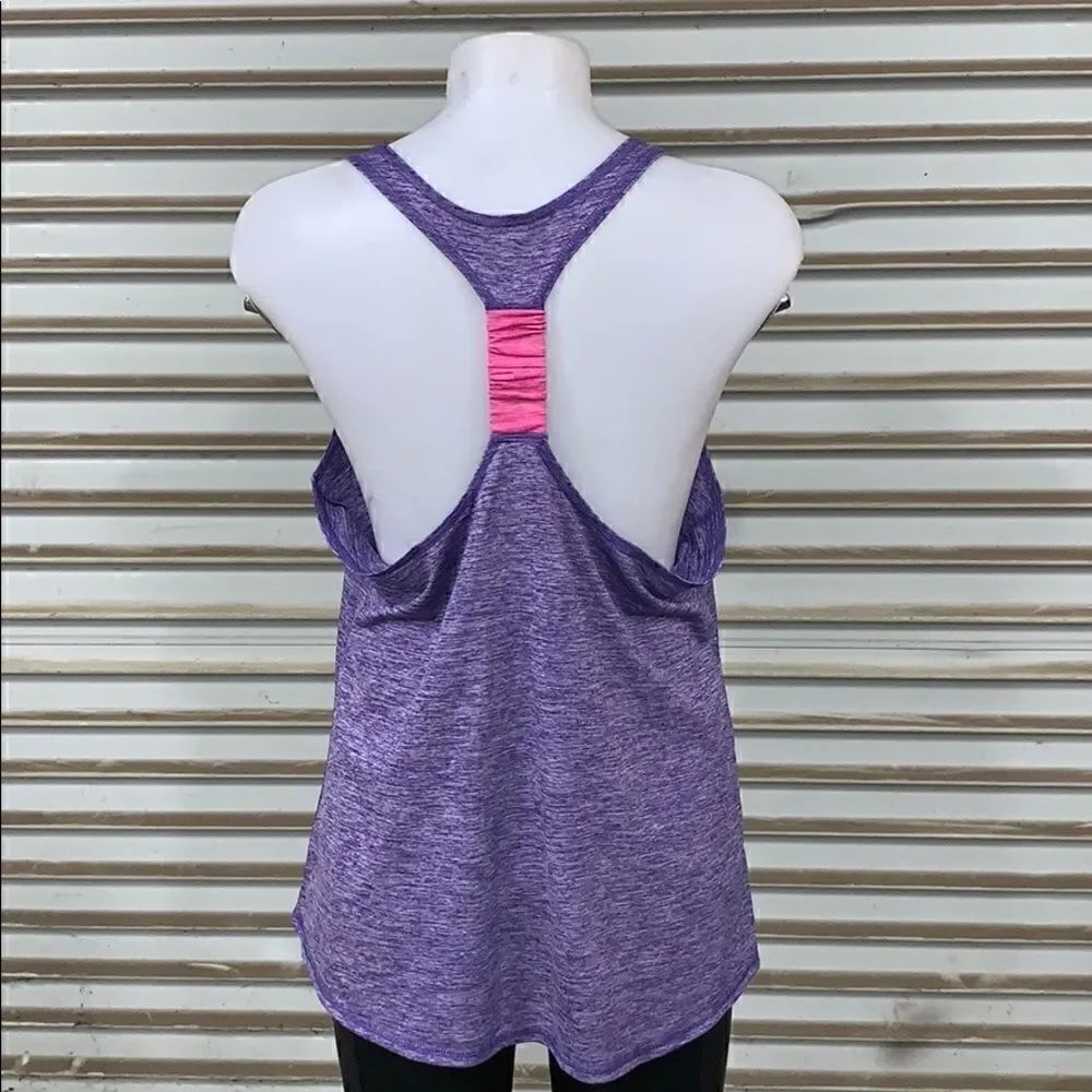 🛍️Avia workout top size XL. - Picture 6 of 6
